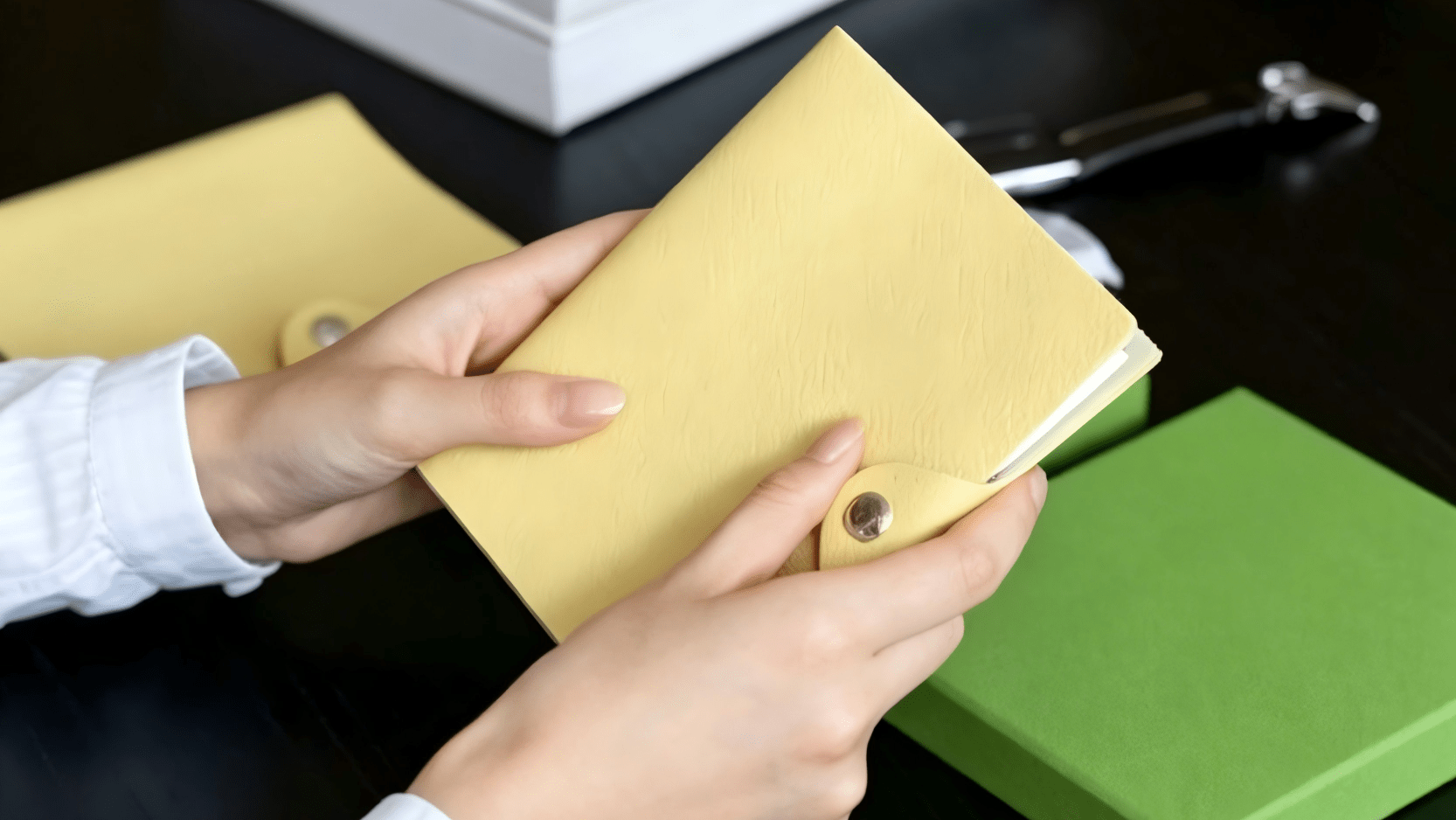 Pebble Grain Leather Journal