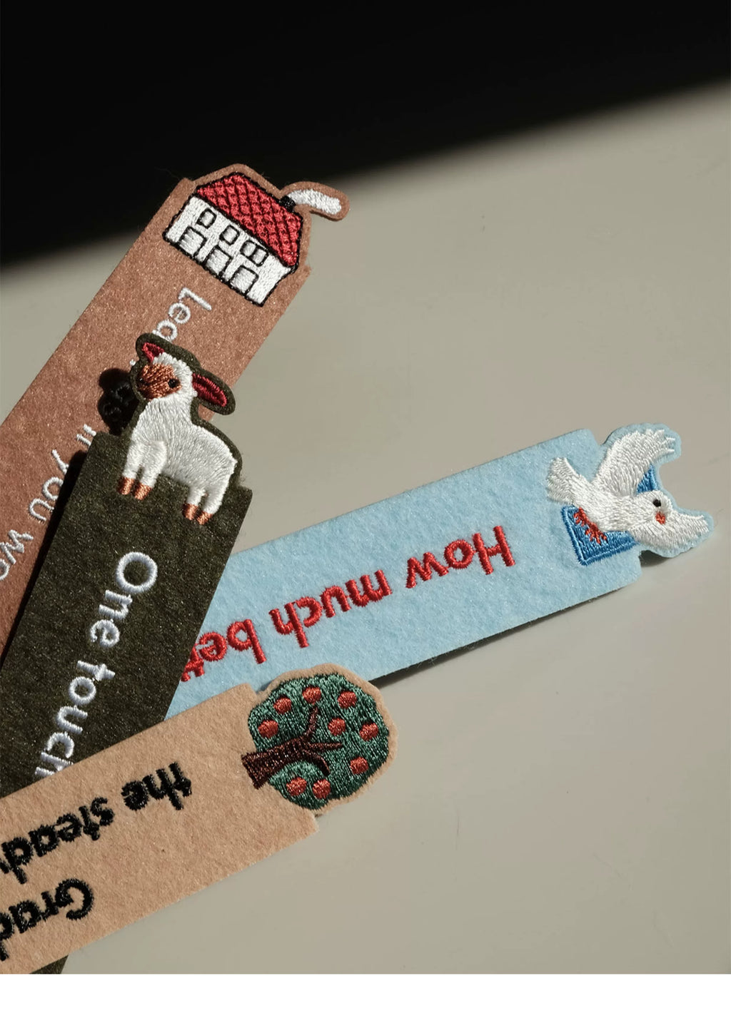 Embroidered bookmark/original design felt fabric bookmark