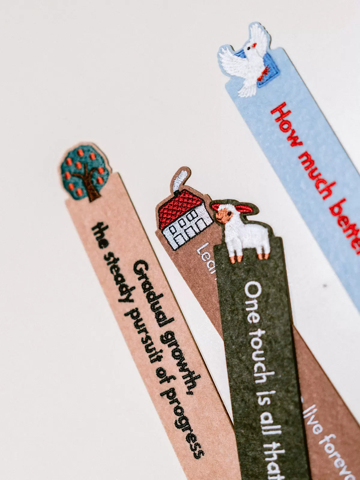 Embroidered bookmark/original design felt fabric bookmark
